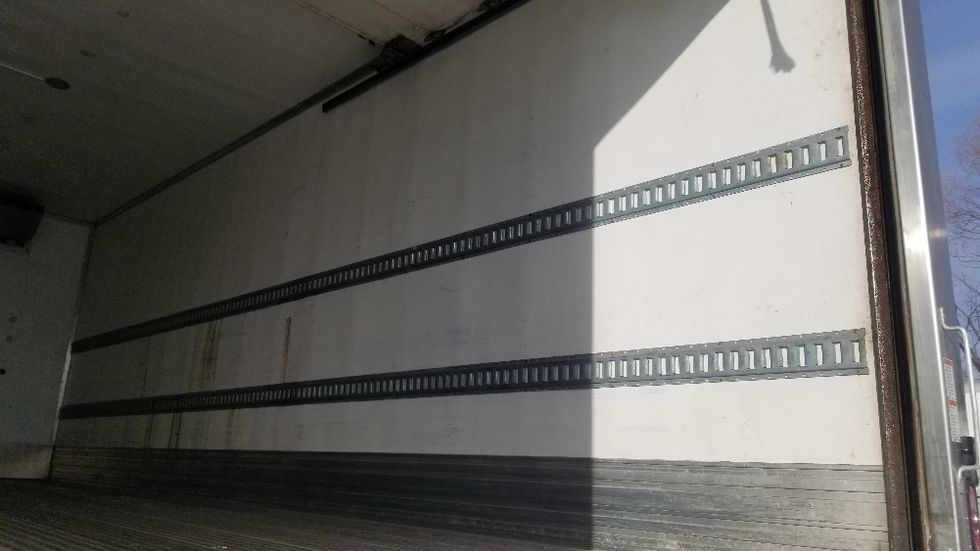 Refrigerated Truck-Light and Medium Duty Trucks-Freightliner-2020-M2-Mississauga-ON-223,510\n\t\tkm-$ 85,500 - Image 13