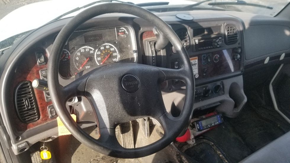 Refrigerated Truck-Light and Medium Duty Trucks-Freightliner-2020-M2-Mississauga-ON-223,510\n\t\tkm-$ 85,500 - Image 17