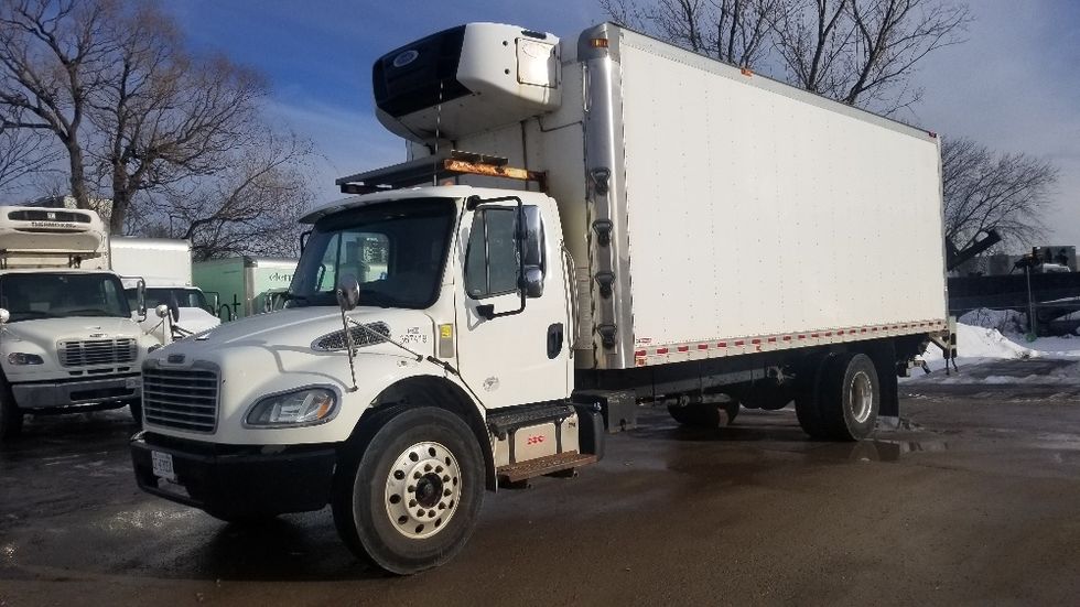 Refrigerated Truck-Light and Medium Duty Trucks-Freightliner-2020-M2-Mississauga-ON-223,510\n\t\tkm-$ 85,500 - Image 3