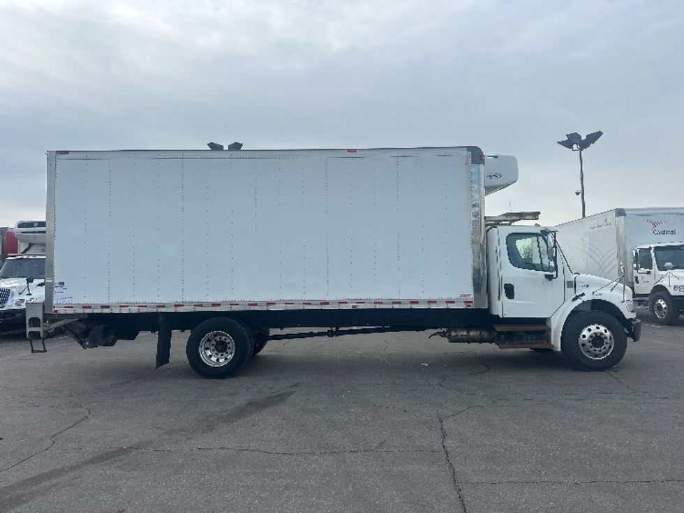Refrigerated Truck-Light and Medium Duty Trucks-Freightliner-2020-M2-Mississauga-ON-224,571\n\t\tkm-$ 84,750 - Image 15