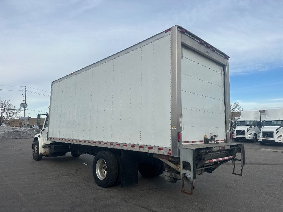 Refrigerated Truck-Light and Medium Duty Trucks-Freightliner-2020-M2-Mississauga-ON-224,571\n\t\tkm-$ 84,750 - Image 6