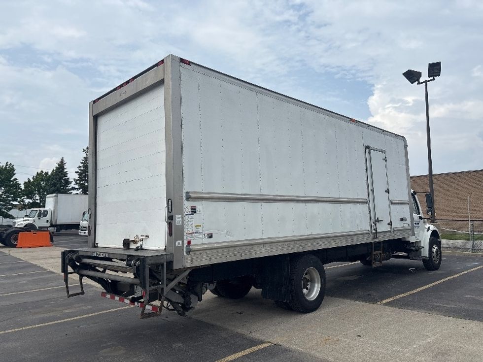 Refrigerated Truck-Light and Medium Duty Trucks-Freightliner-2020-M2-Mississauga-ON-330,874\n\t\tkm-$ 57,500 - Image 13