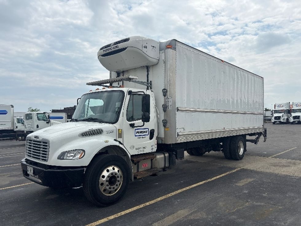 Refrigerated Truck-Light and Medium Duty Trucks-Freightliner-2020-M2-Mississauga-ON-330,874\n\t\tkm-$ 57,500 - Image 3