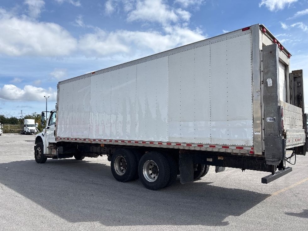 Refrigerated Truck-Light and Medium Duty Trucks-Freightliner-2020-M2-Mississauga-ON-345,312\n\t\tkm-$ 84,250 - Image 6