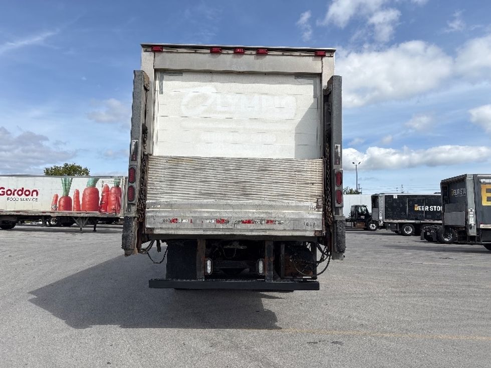 Refrigerated Truck-Light and Medium Duty Trucks-Freightliner-2020-M2-Mississauga-ON-345,312\n\t\tkm-$ 84,250 - Image 7