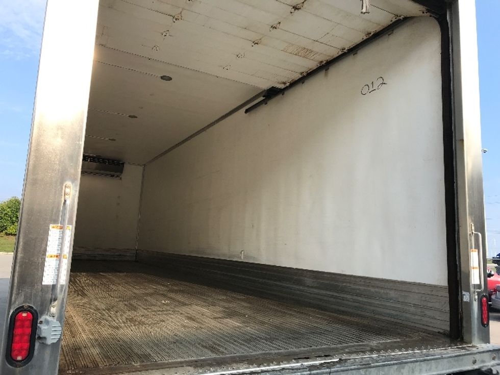 Refrigerated Truck-Light and Medium Duty Trucks-Freightliner-2020-M2-Mississauga-ON-358,507\n\t\tkm-$ 68,000 - Image 12