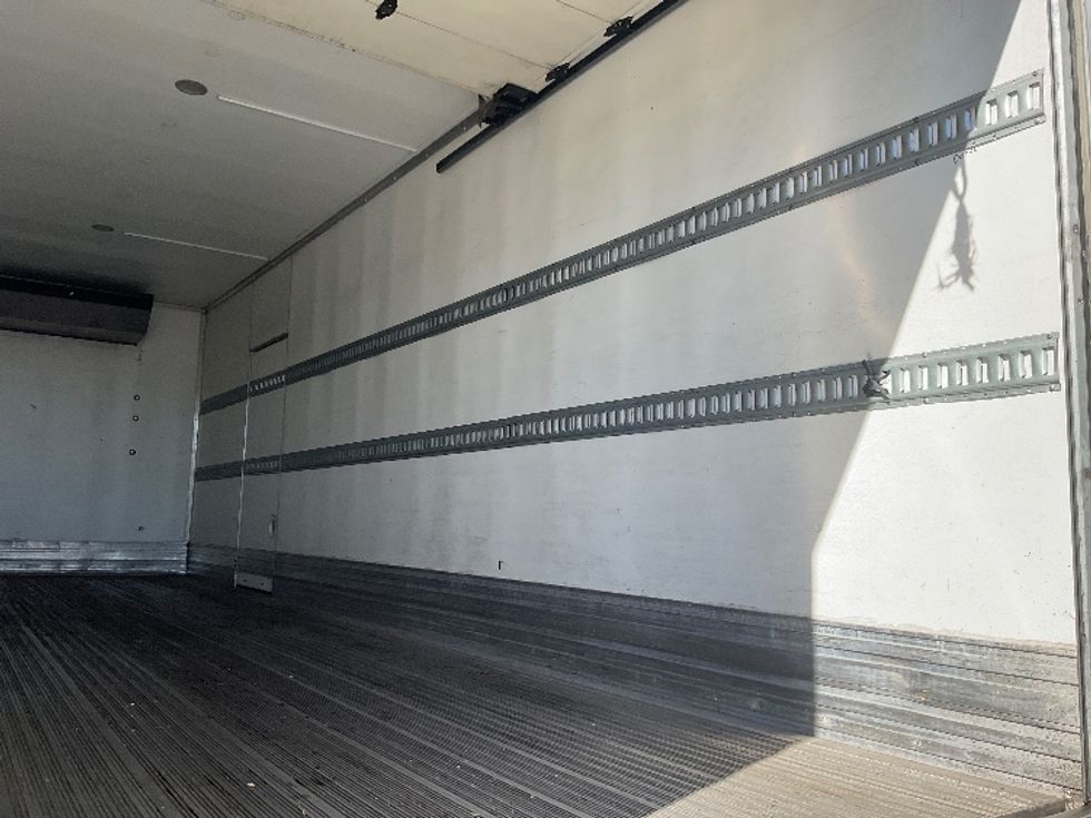 Refrigerated Truck-Light and Medium Duty Trucks-Freightliner-2020-M2-Montebello-CA-130,442\n\t\tmiles-$ 66,000 - Image 12