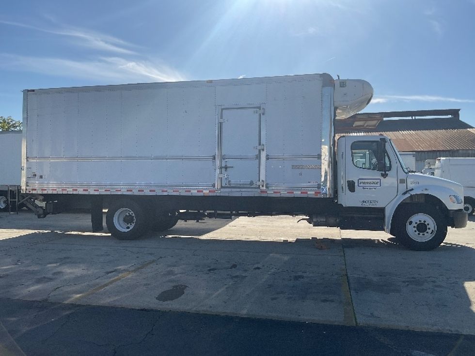 Refrigerated Truck-Light and Medium Duty Trucks-Freightliner-2020-M2-Montebello-CA-133,784\n\t\tmiles-$ 66,000 - Image 15