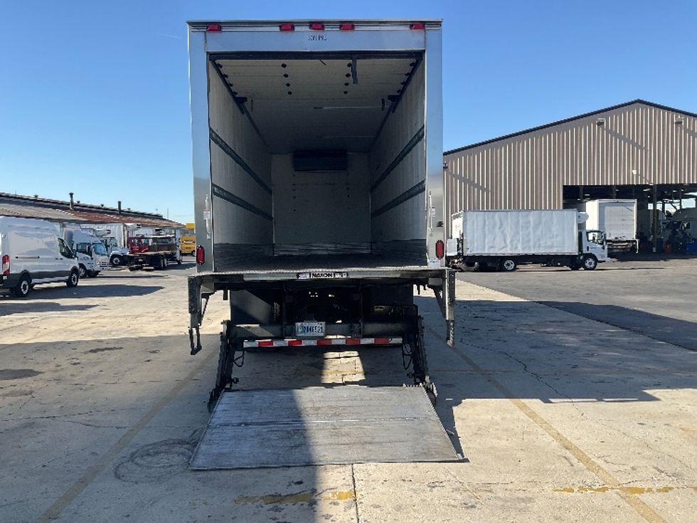 Refrigerated Truck-Light and Medium Duty Trucks-Freightliner-2020-M2-Montebello-CA-133,784\n\t\tmiles-$ 66,000 - Image 9