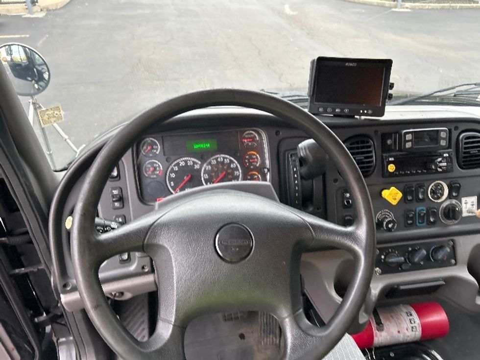 Refrigerated Truck-Light and Medium Duty Trucks-Freightliner-2020-M2-Montgomery-NY-126,478\n\t\tmiles-$ 47,250 - Image 16