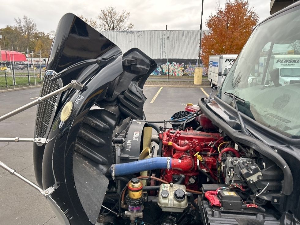 Refrigerated Truck-Light and Medium Duty Trucks-Freightliner-2020-M2-Montgomery-NY-126,478\n\t\tmiles-$ 47,250 - Image 22