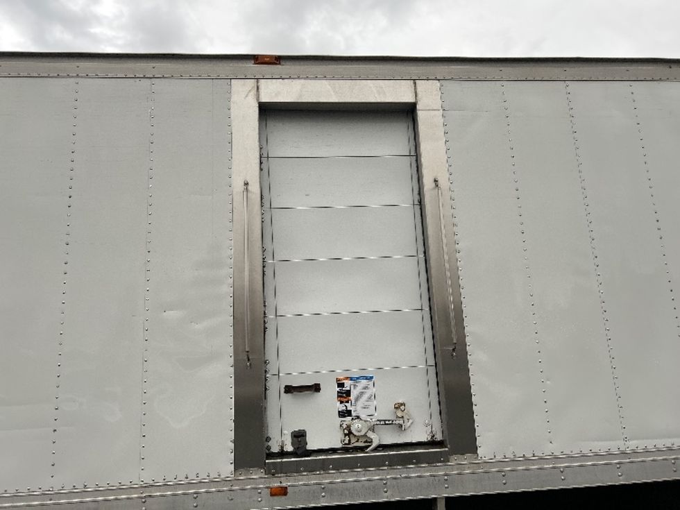 Refrigerated Truck-Light and Medium Duty Trucks-Freightliner-2020-M2-Montgomery-NY-126,478\n\t\tmiles-$ 47,250 - Image 23