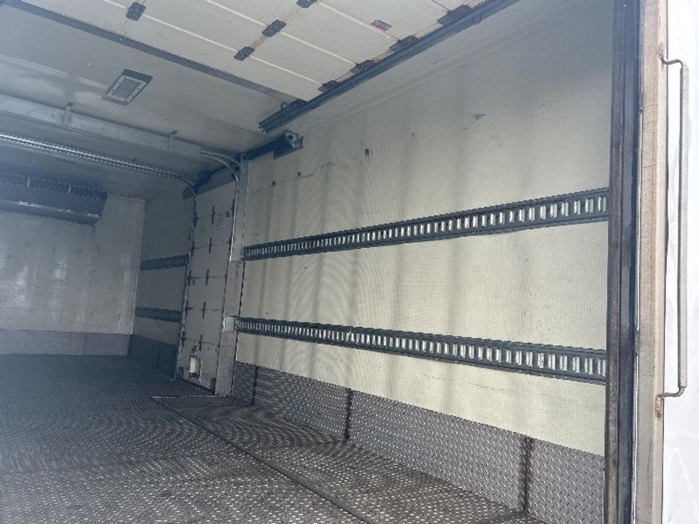 Refrigerated Truck-Light and Medium Duty Trucks-Freightliner-2020-M2-Montgomery-NY-197,194\n\t\tmiles-$ 38,500 - Image 12