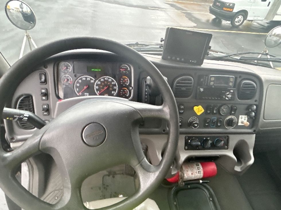 Refrigerated Truck-Light and Medium Duty Trucks-Freightliner-2020-M2-Montgomery-NY-197,194\n\t\tmiles-$ 38,500 - Image 18