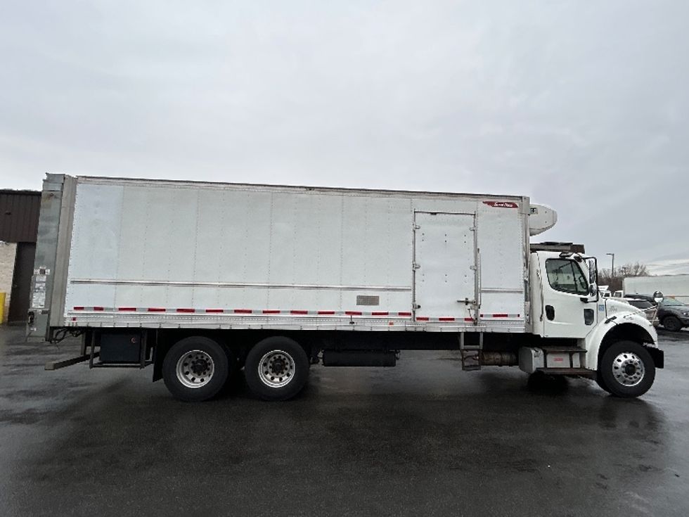 Refrigerated Truck-Light and Medium Duty Trucks-Freightliner-2020-M2-Montgomery-NY-228,244\n\t\tmiles-$ 52,500 - Image 15