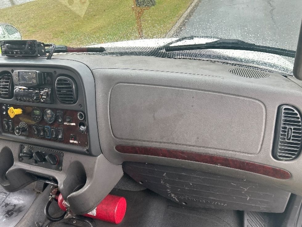 Refrigerated Truck-Light and Medium Duty Trucks-Freightliner-2020-M2-Montgomery-NY-245,440\n\t\tmiles-$ 51,000 - Image 21