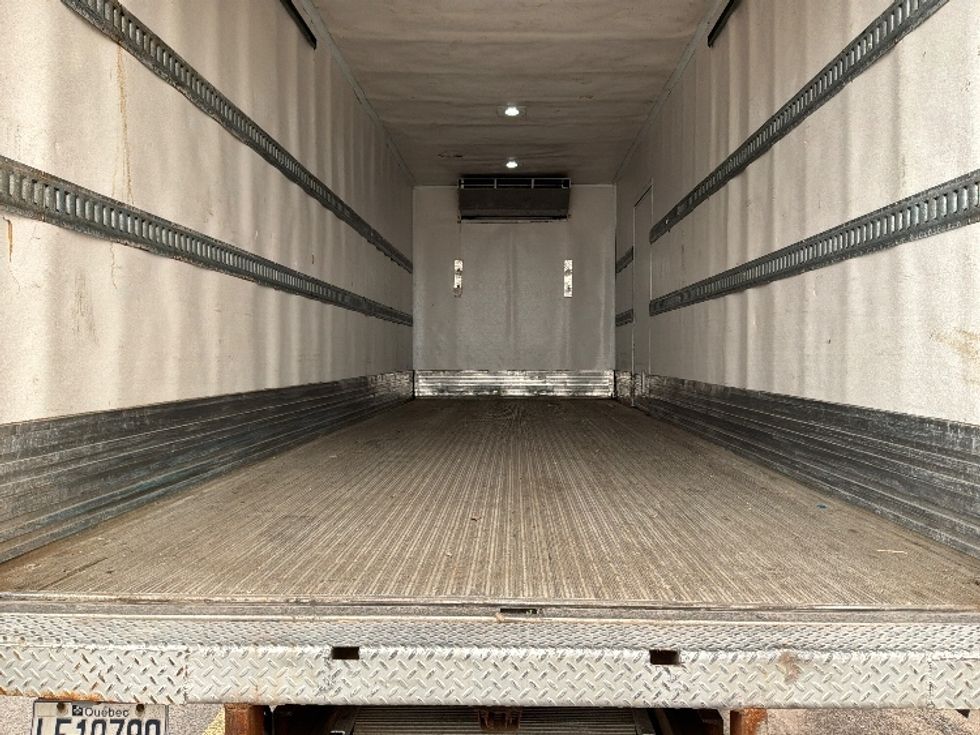 Refrigerated Truck-Light and Medium Duty Trucks-Freightliner-2020-M2-Montreal-PQ-174,131\n\t\tkm-$ 81,000 - Image 9