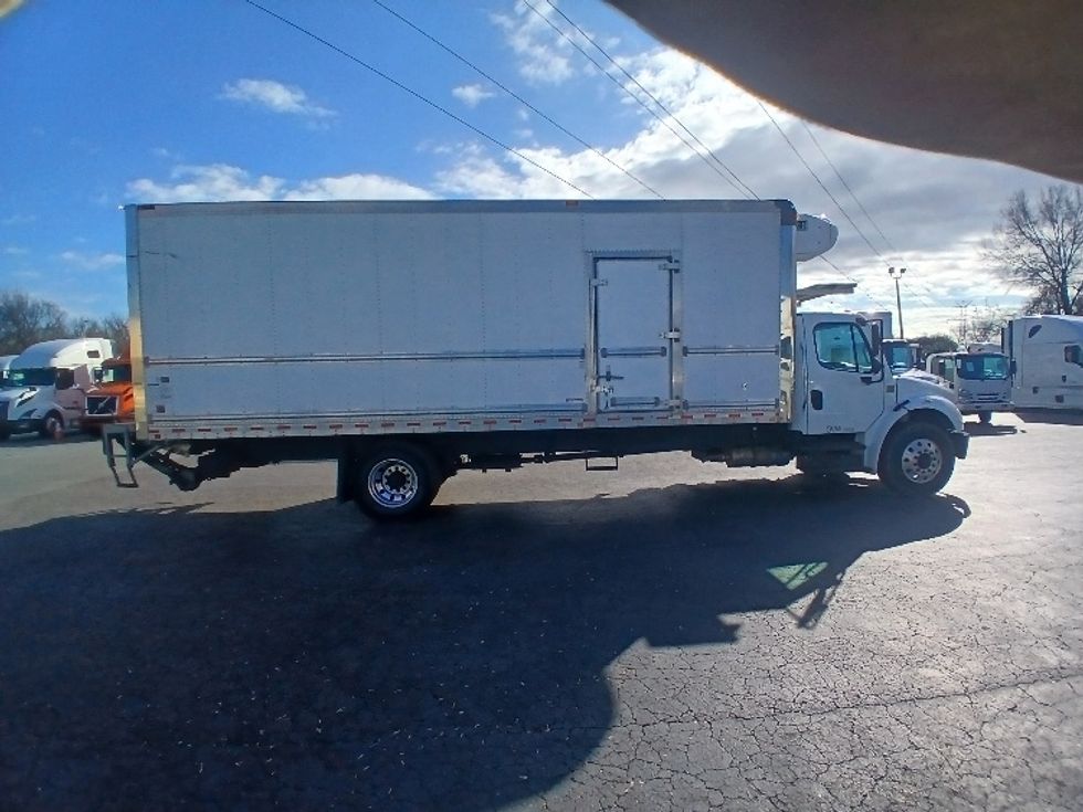 Refrigerated Truck-Light and Medium Duty Trucks-Freightliner-2020-M2-Morrisville-NC-136,492\n\t\tmiles-$ 65,750 - Image 14