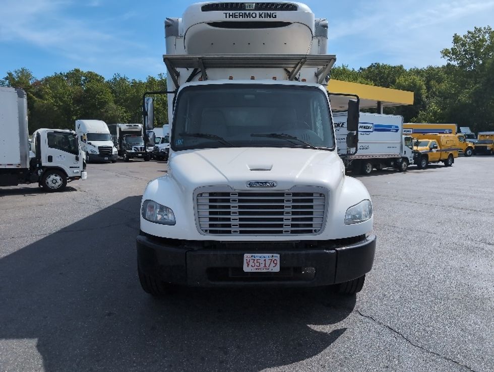 Refrigerated Truck-Light and Medium Duty Trucks-Freightliner-2020-M2-New Bedford-MA-191,231\n\t\tmiles-$ 47,250 - Image 2