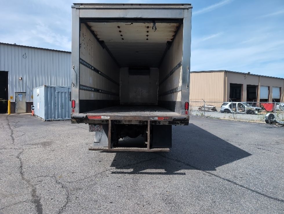 Refrigerated Truck-Light and Medium Duty Trucks-Freightliner-2020-M2-New Bedford-MA-191,231\n\t\tmiles-$ 47,250 - Image 9