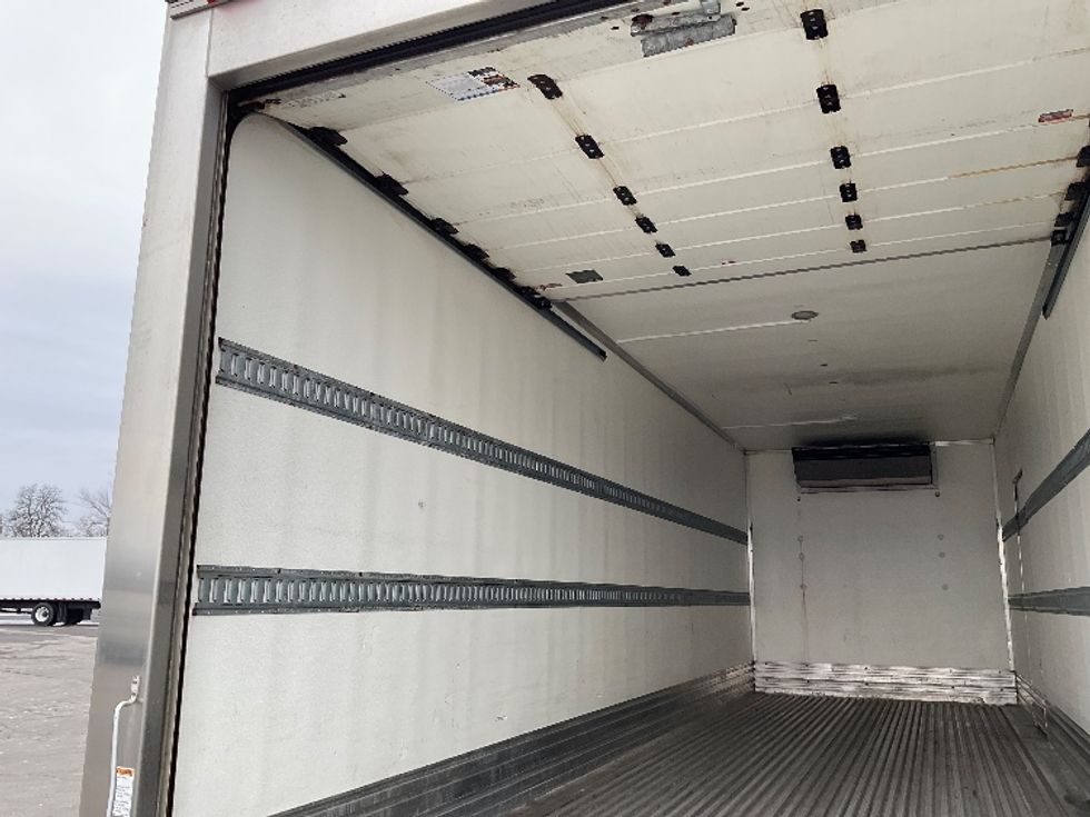Refrigerated Truck-Light and Medium Duty Trucks-Freightliner-2020-M2-New Castle-DE-241,790\n\t\tmiles-$ 53,250 - Image 11