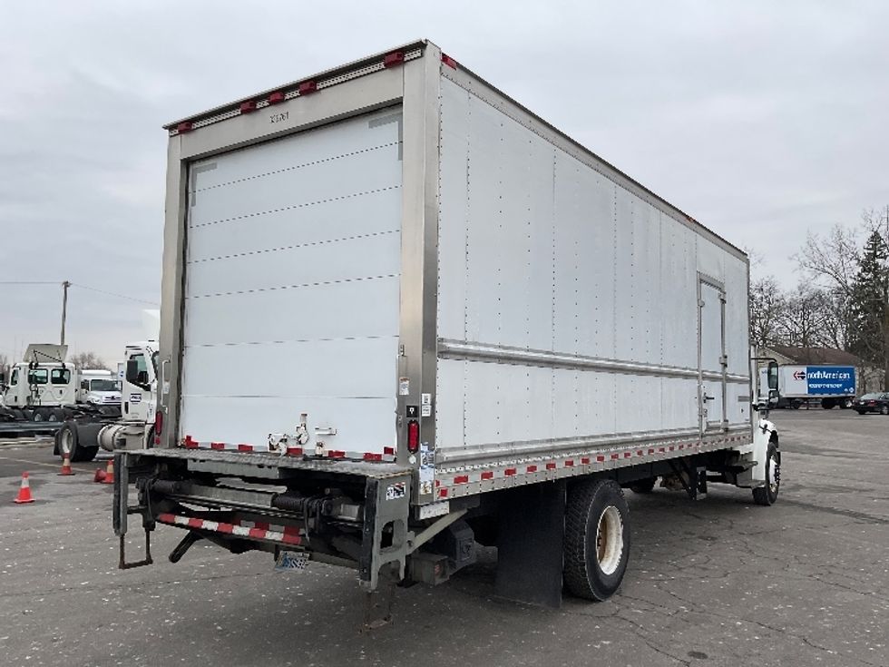 Refrigerated Truck-Light and Medium Duty Trucks-Freightliner-2020-M2-New Castle-DE-241,790\n\t\tmiles-$ 53,250 - Image 13