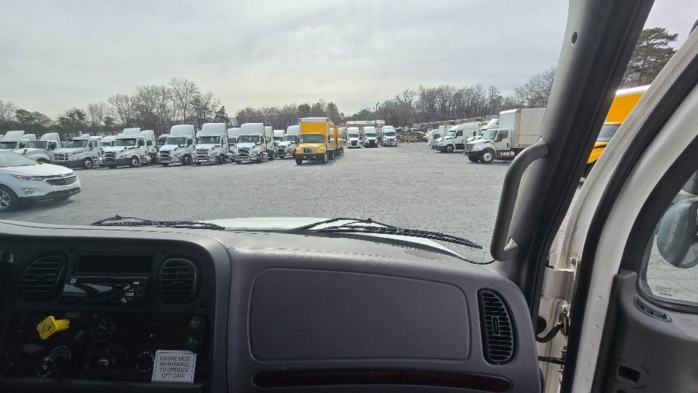 Refrigerated Truck-Light and Medium Duty Trucks-Freightliner-2020-M2-Newnan-GA-131,738\n\t\tmiles-$ 63,750 - Image 21