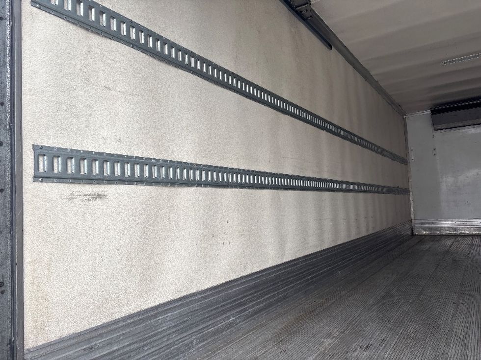 Refrigerated Truck-Light and Medium Duty Trucks-Freightliner-2020-M2-Newnan-GA-183,843\n\t\tmiles-$ 55,500 - Image 11
