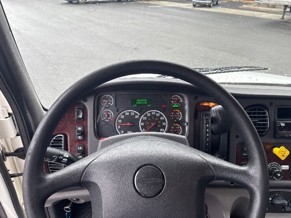 Refrigerated Truck-Light and Medium Duty Trucks-Freightliner-2020-M2-Newnan-GA-183,843\n\t\tmiles-$ 55,500 - Image 18