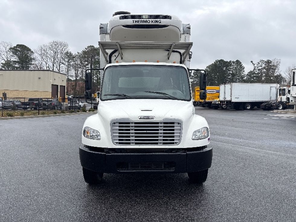 Refrigerated Truck-Light and Medium Duty Trucks-Freightliner-2020-M2-Newnan-GA-183,843\n\t\tmiles-$ 55,500 - Image 2
