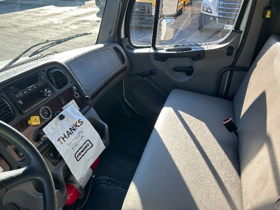 Refrigerated Truck-Light and Medium Duty Trucks-Freightliner-2020-M2-Newport News-VA-229,183\n\t\tmiles-$ 50,750 - Image 19