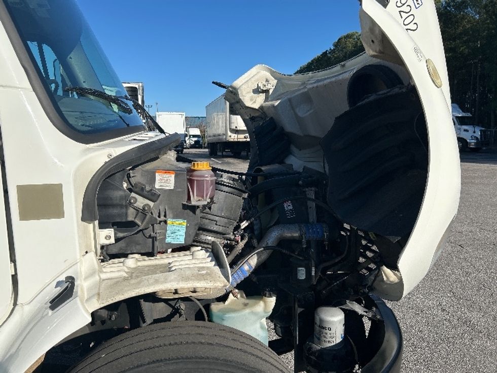 Refrigerated Truck-Light and Medium Duty Trucks-Freightliner-2020-M2-Newport News-VA-229,183\n\t\tmiles-$ 50,750 - Image 22