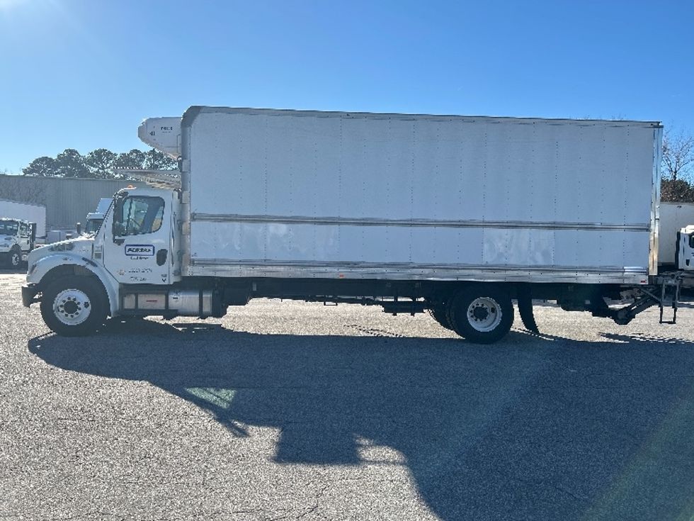 Refrigerated Truck-Light and Medium Duty Trucks-Freightliner-2020-M2-Newport News-VA-229,183\n\t\tmiles-$ 50,750 - Image 4