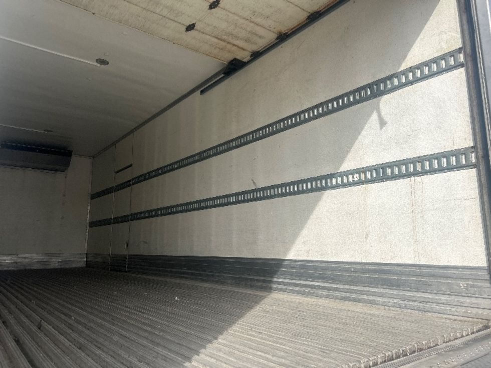 Refrigerated Truck-Light and Medium Duty Trucks-Freightliner-2020-M2-Norcross-GA-166,094\n\t\tmiles-$ 64,000 - Image 12