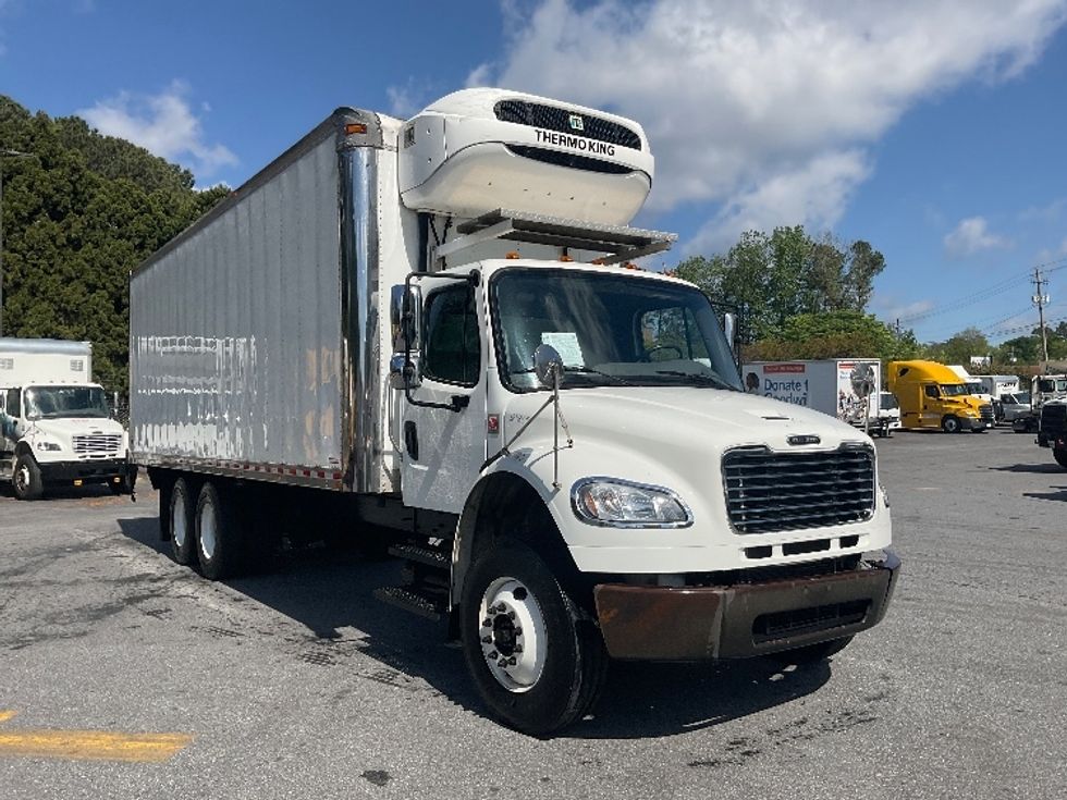 Refrigerated Truck-Light and Medium Duty Trucks-Freightliner-2020-M2-Norcross-GA-193,025\n\t\tmiles-$ 69,250 - Image 1