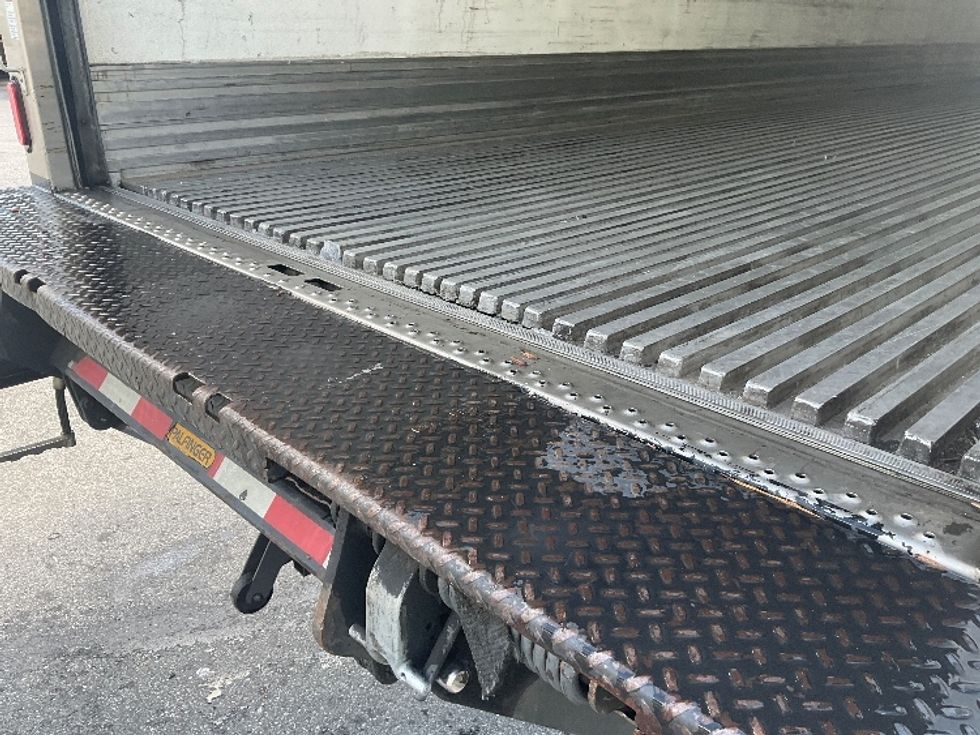 Refrigerated Truck-Light and Medium Duty Trucks-Freightliner-2020-M2-Norcross-GA-193,025\n\t\tmiles-$ 69,250 - Image 10