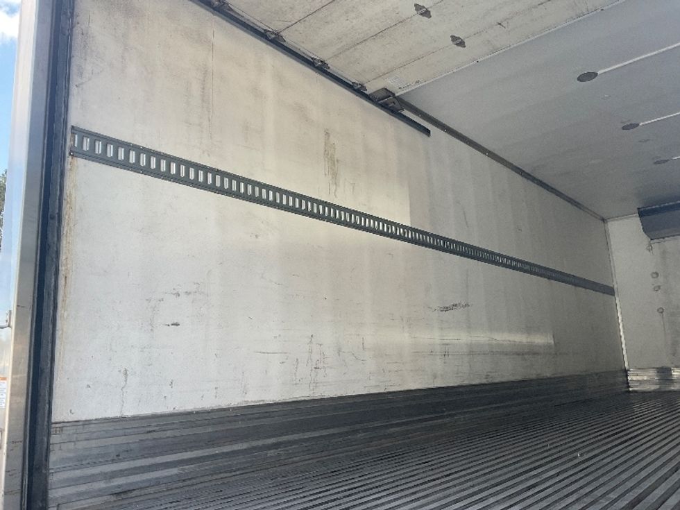 Refrigerated Truck-Light and Medium Duty Trucks-Freightliner-2020-M2-Norcross-GA-193,025\n\t\tmiles-$ 69,250 - Image 11