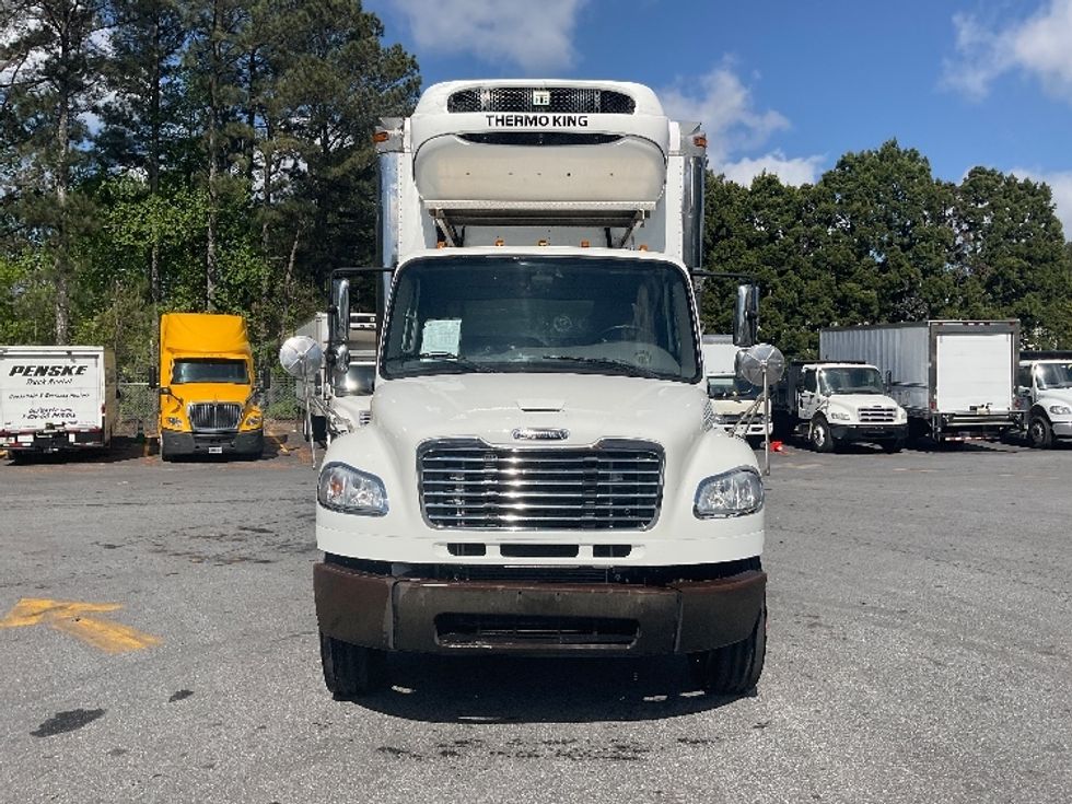 Refrigerated Truck-Light and Medium Duty Trucks-Freightliner-2020-M2-Norcross-GA-193,025\n\t\tmiles-$ 69,250 - Image 2