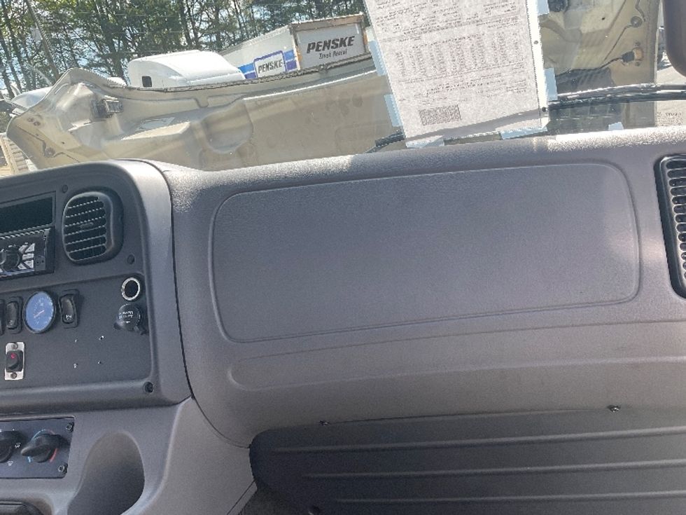 Refrigerated Truck-Light and Medium Duty Trucks-Freightliner-2020-M2-Norcross-GA-193,025\n\t\tmiles-$ 69,250 - Image 21