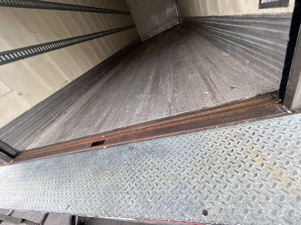 Refrigerated Truck-Light and Medium Duty Trucks-Freightliner-2020-M2-Norcross-GA-194,236\n\t\tmiles-$ 61,500 - Image 10