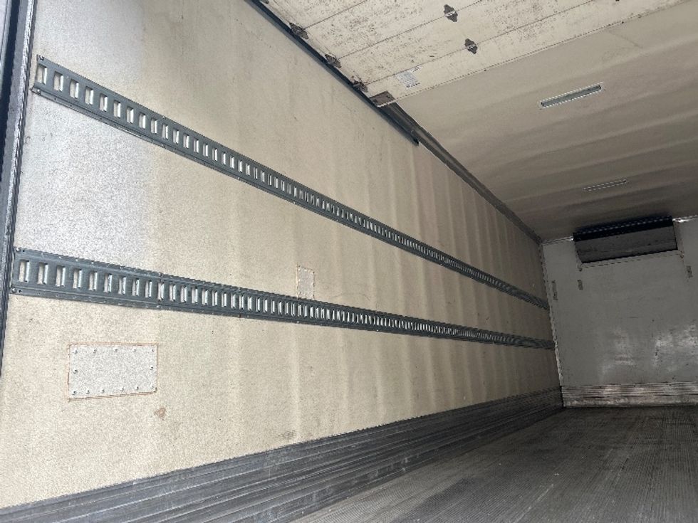 Refrigerated Truck-Light and Medium Duty Trucks-Freightliner-2020-M2-Norcross-GA-194,236\n\t\tmiles-$ 61,500 - Image 11