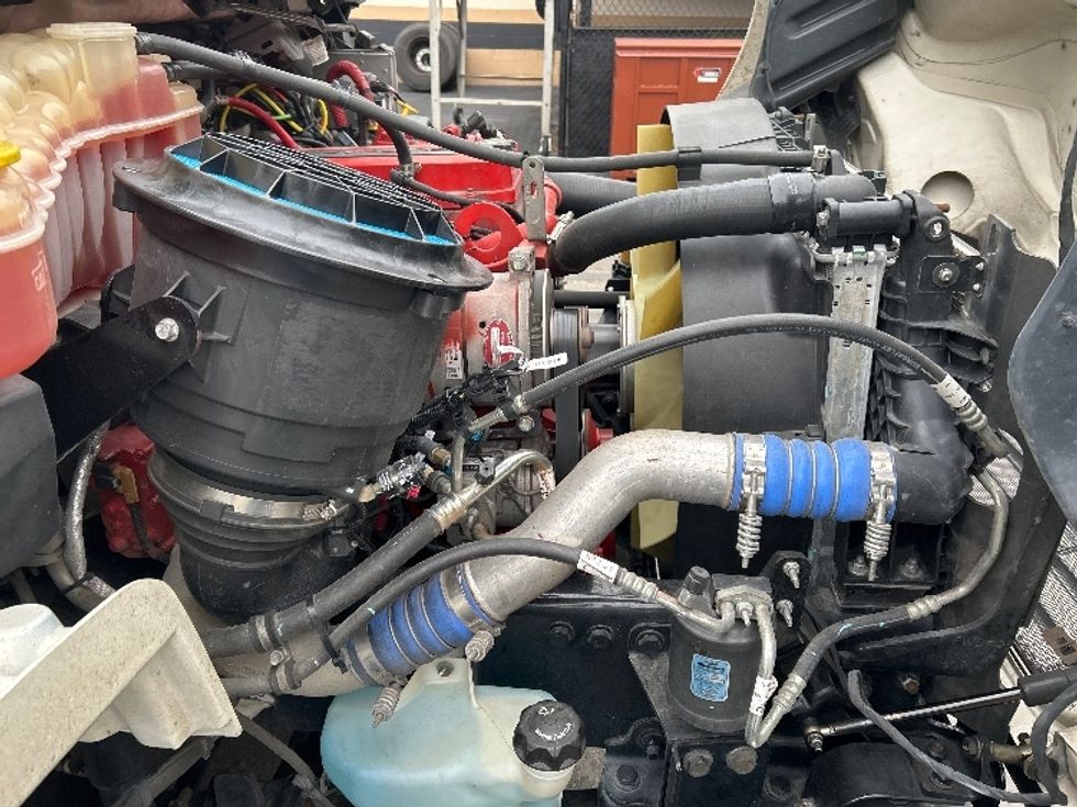 Refrigerated Truck-Light and Medium Duty Trucks-Freightliner-2020-M2-Norcross-GA-194,236\n\t\tmiles-$ 61,500 - Image 23