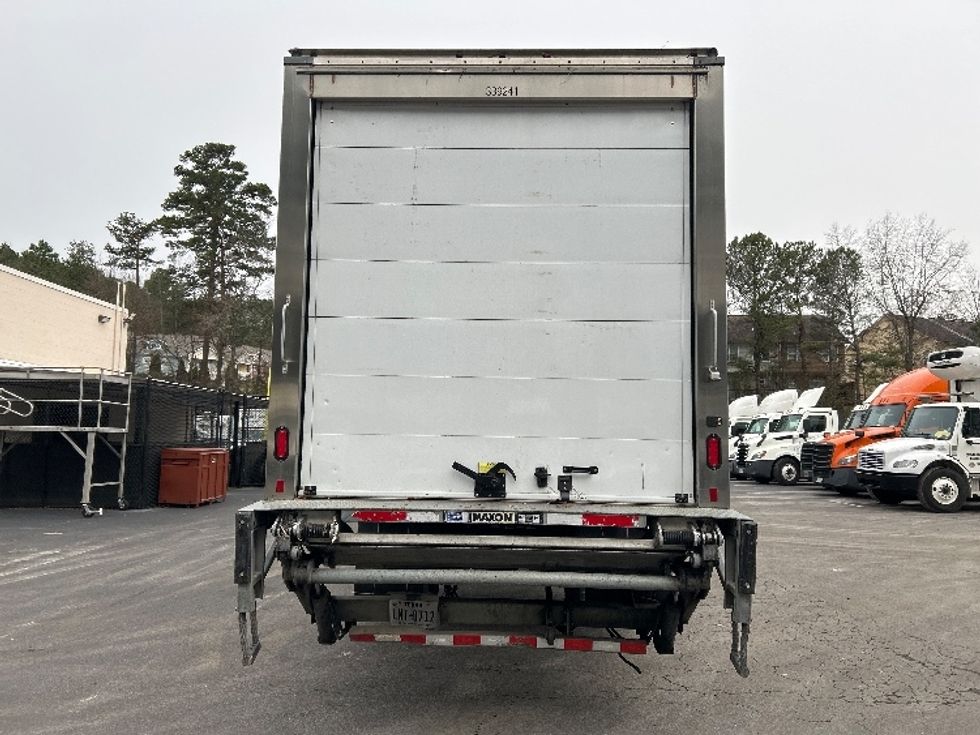 Refrigerated Truck-Light and Medium Duty Trucks-Freightliner-2020-M2-Norcross-GA-194,236\n\t\tmiles-$ 61,500 - Image 7