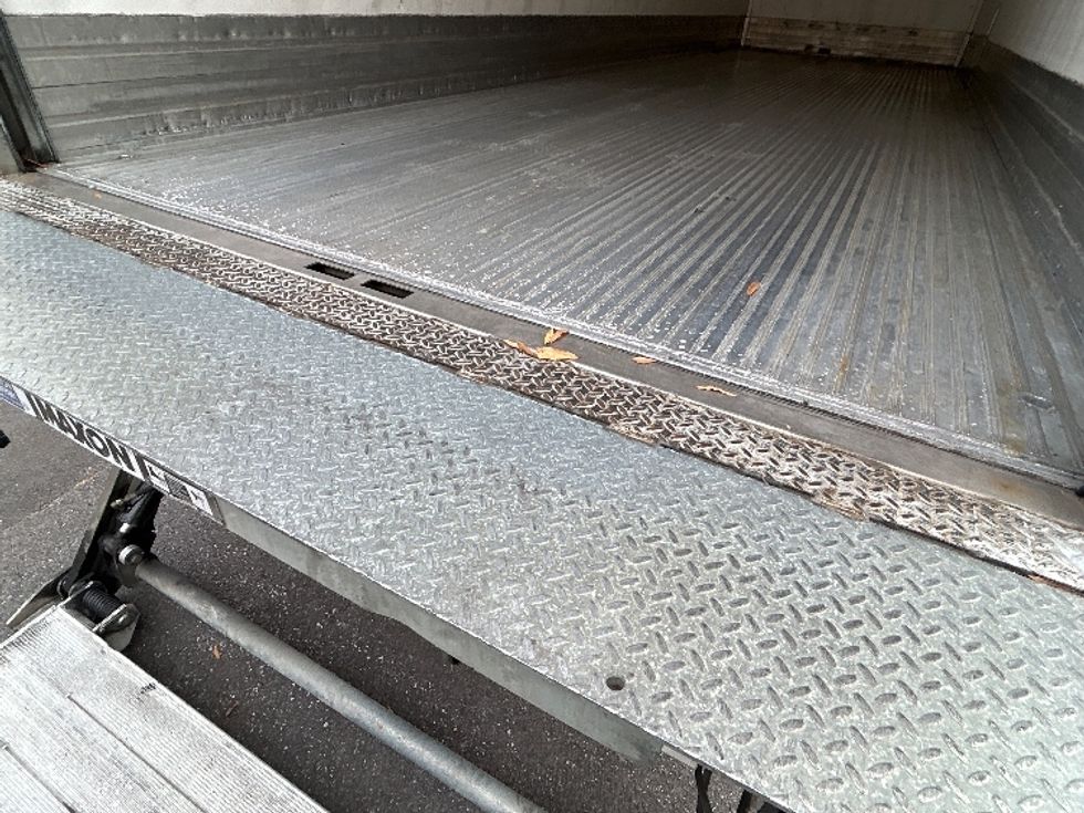 Refrigerated Truck-Light and Medium Duty Trucks-Freightliner-2020-M2-Norcross-GA-250,610\n\t\tmiles-$ 67,750 - Image 10