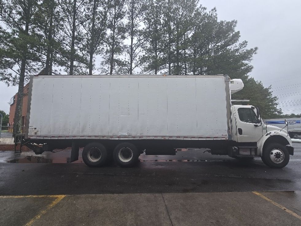 Refrigerated Truck-Light and Medium Duty Trucks-Freightliner-2020-M2-Norcross-GA-489,521\n\t\tmiles-$ 23,500 - Image 15