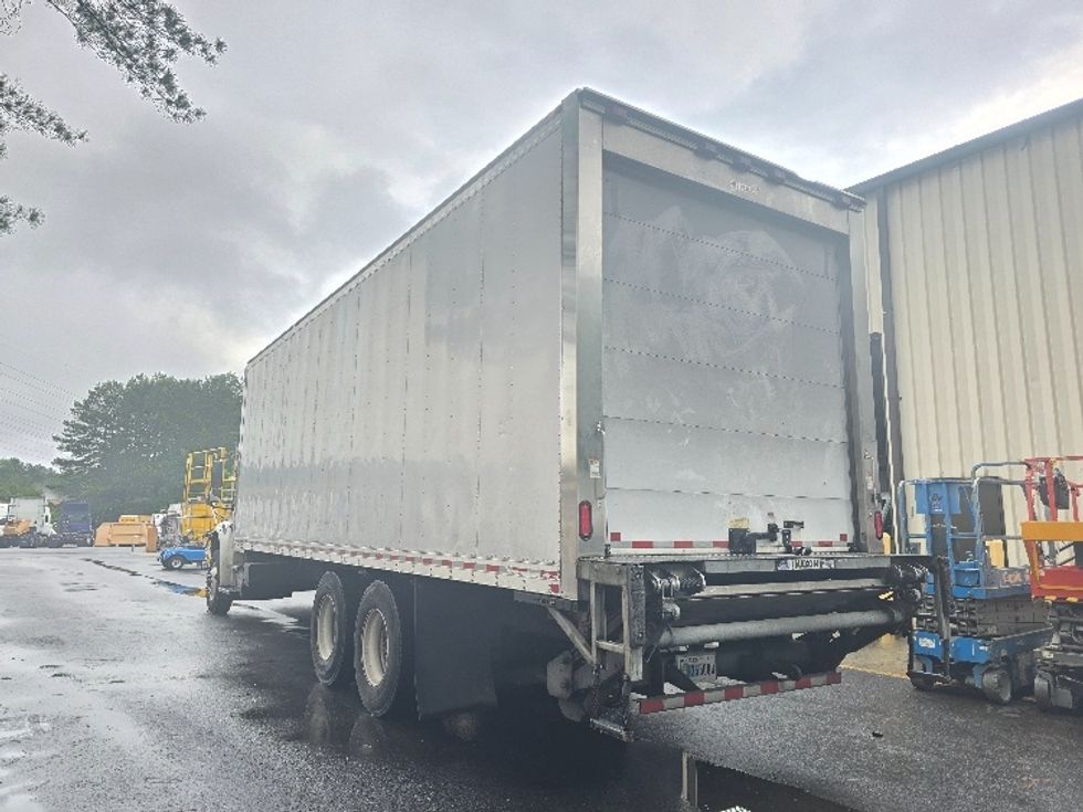 Refrigerated Truck-Light and Medium Duty Trucks-Freightliner-2020-M2-Norcross-GA-489,521\n\t\tmiles-$ 23,500 - Image 6
