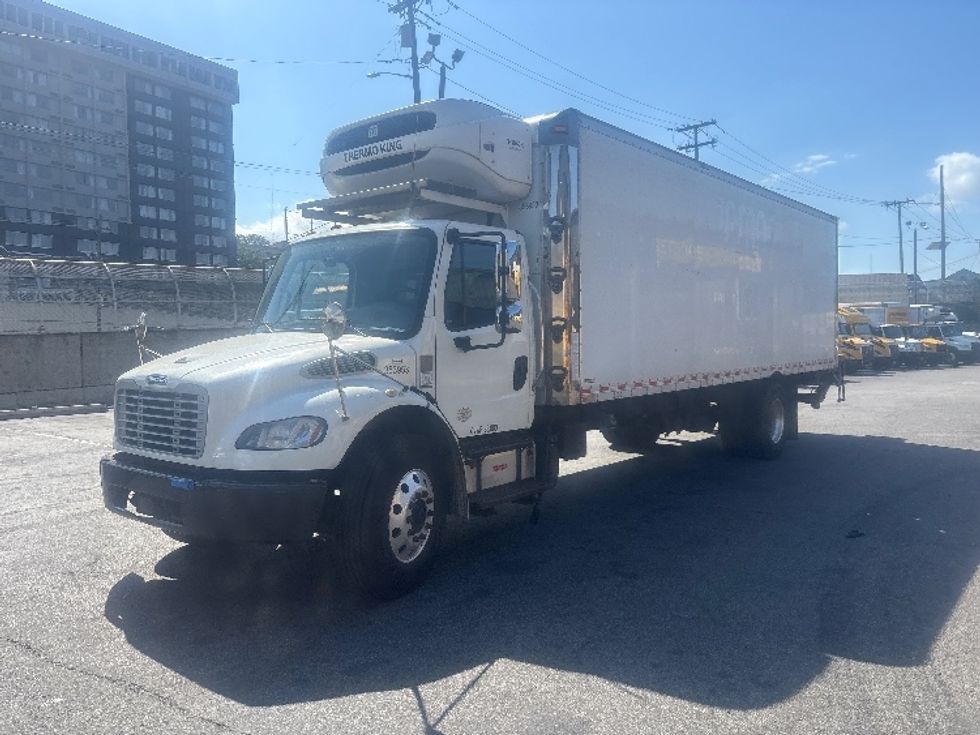 2020 Freightliner M2 106 Medium Duty photo 3