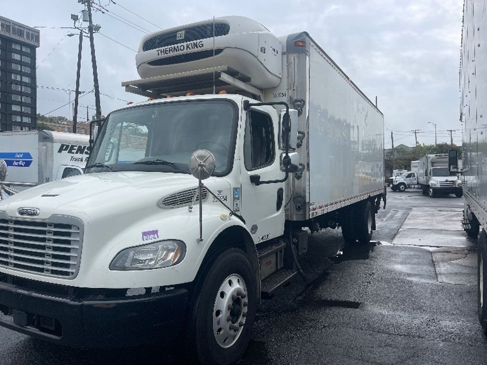 Refrigerated Truck-Light and Medium Duty Trucks-Freightliner-2020-M2-North Bergen-NJ-130,119\n\t\tmiles-$ 55,250 - Image 3