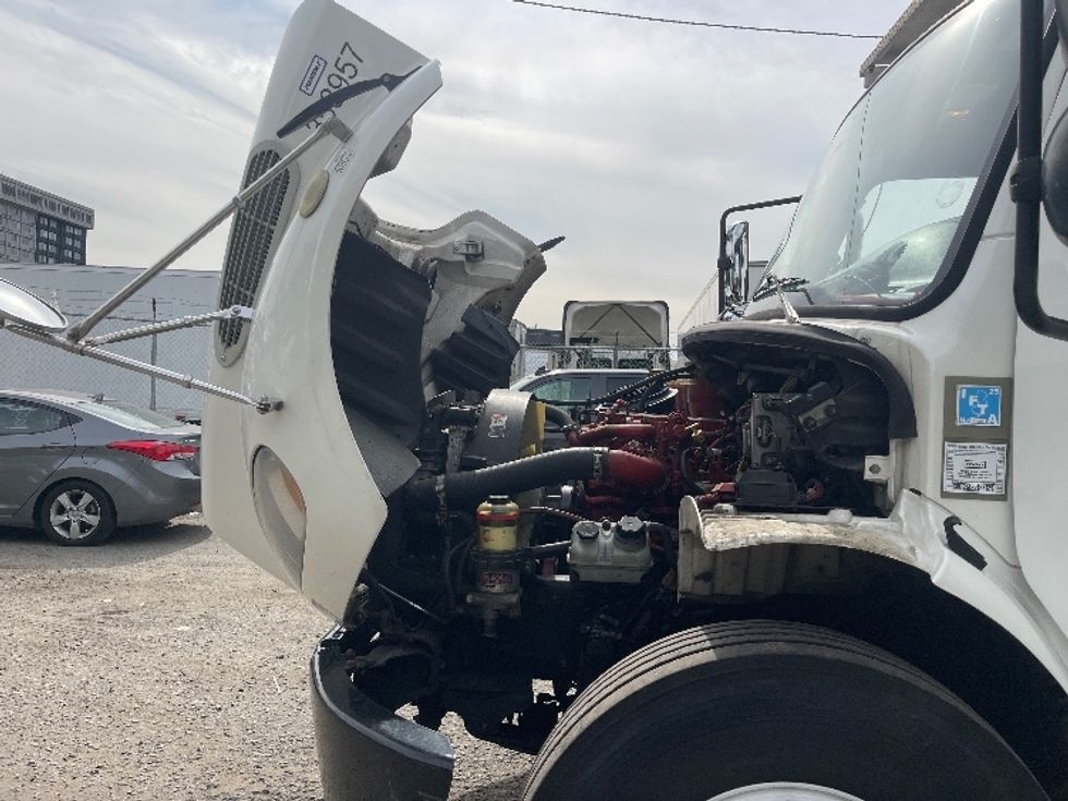 Refrigerated Truck-Light and Medium Duty Trucks-Freightliner-2020-M2-North Bergen-NJ-154,795\n\t\tmiles-$ 52,500 - Image 23