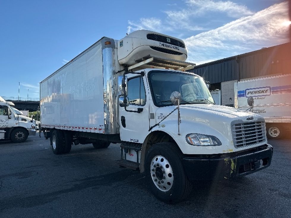 Refrigerated Truck-Light and Medium Duty Trucks-Freightliner-2020-M2-North Bergen-NJ-171,733\n\t\tmiles-$ 47,000 - Image 1